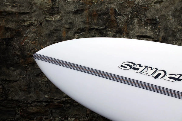 Pukas sixtyniner deals surfboard