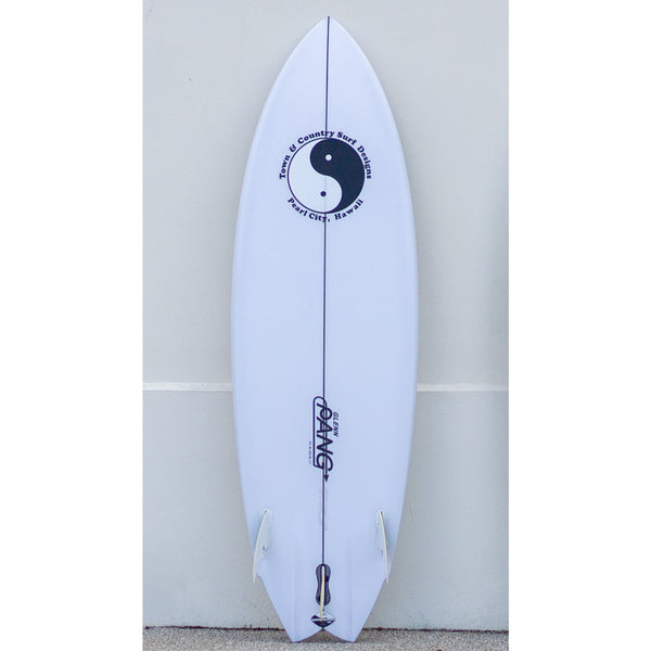 Town & Country The SINR Surfboard