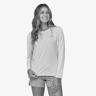 Patagonia Women's Long Sleeve Cap Cool Daily Graphic Shirt - WPTX - Buy online today at Down the Line Surf. International shipping available.